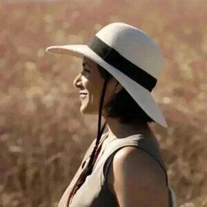 Solar Escape Women's Wide Brim Adjustable Size UPF 50+ Sun Hat OS